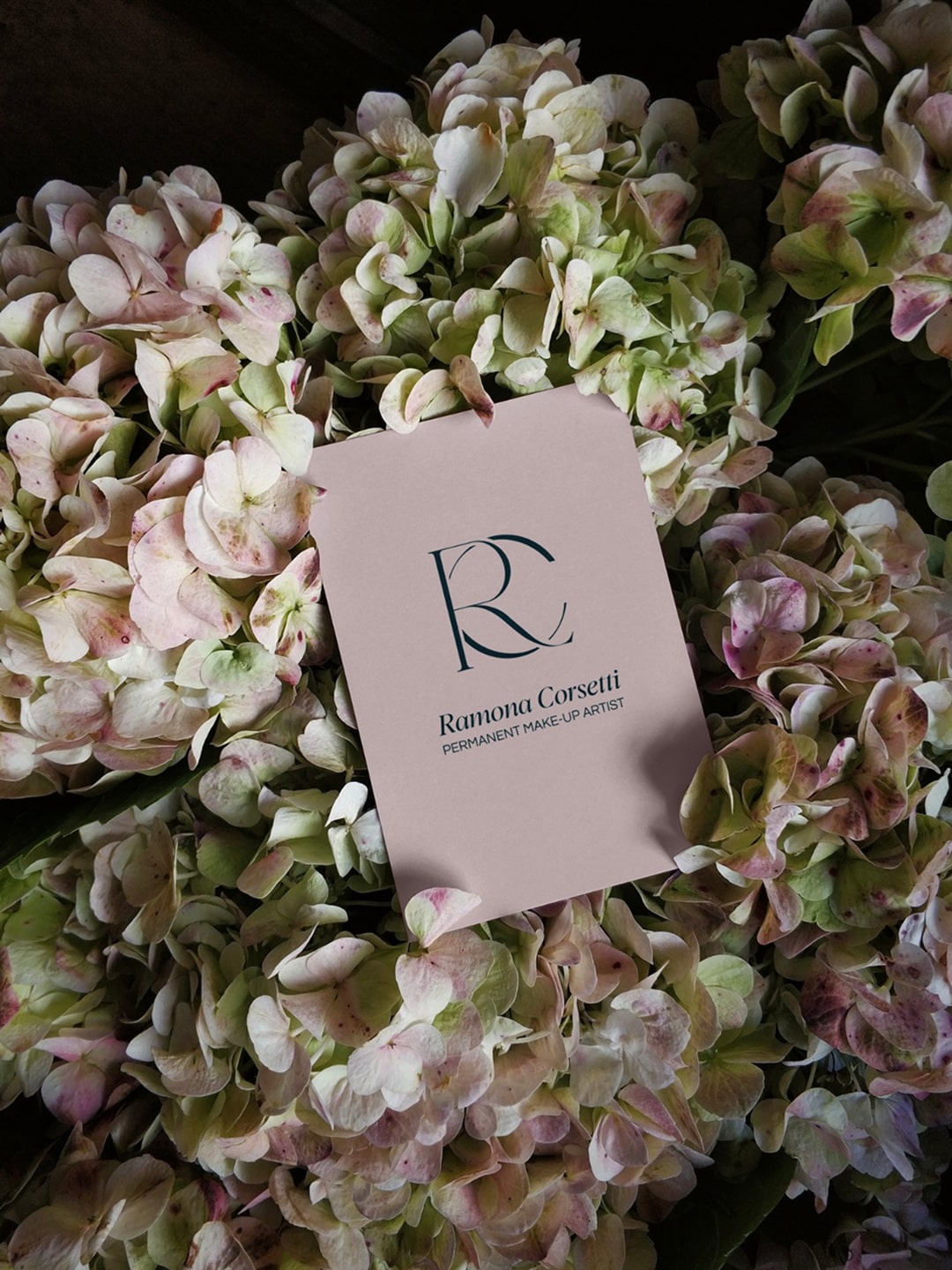 Ramona Corsetti - Case Study by SocialBee